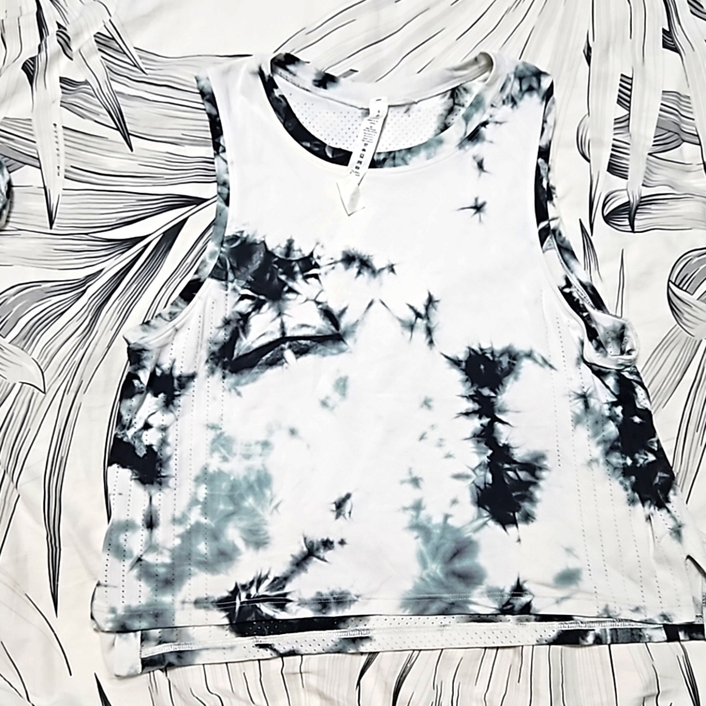 Train to be tank tie dye